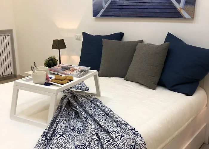 Konukevi Maison Piazza Cavour 4*