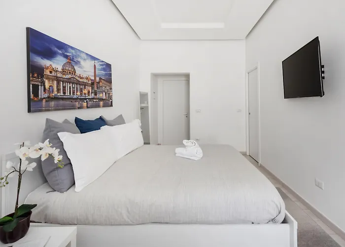 Konukevi Maison Piazza Cavour 4*