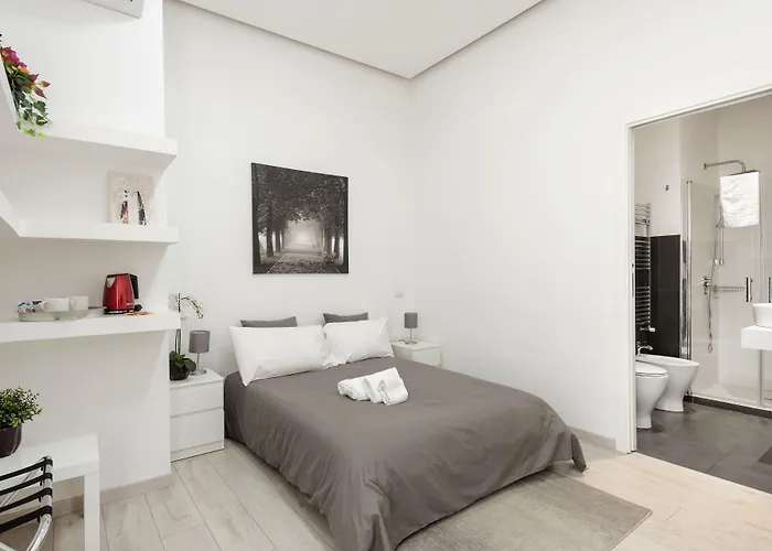 Maison Piazza Cavour 4* Roma